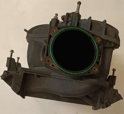 Коллектор впускной Cadillac Escalade Chevrolet Suburban Chevrolet Tahoe GMC Yokon 6.2 6.0 12597600 