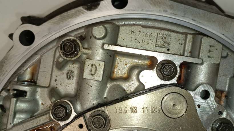 Масляный насос АКПП 6L80 6.2 6.0 Chevrolet Cadillac 24248031 GM