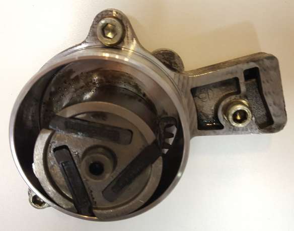 Вакуумный насос 2.8л ENR Chrysler Voyager IV Jeep Cherokee KJ CRD Turbo Diesel Б/У